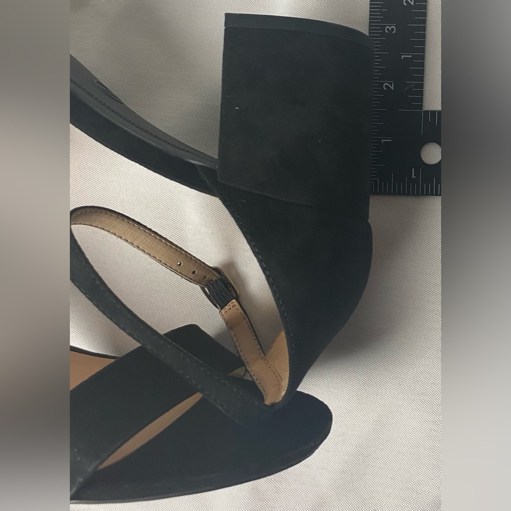 Strappy Block Heels - Picture 9 of 9